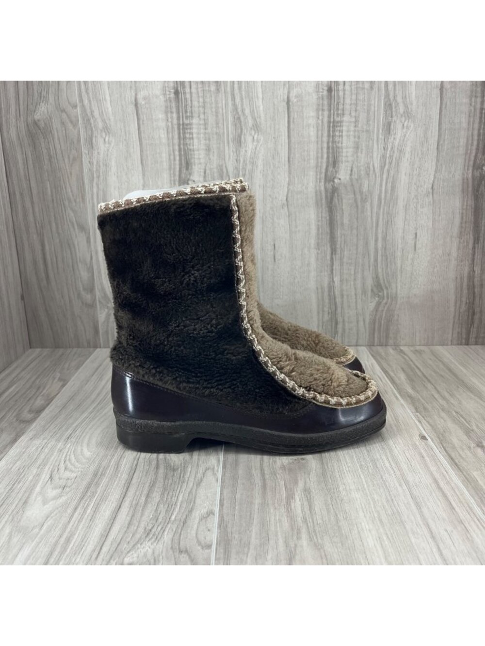 Snowland Boots Womens 7 Brown Vintage Zip Winter Snow Shoes